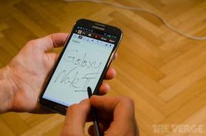 samsung-galaxy-note-ii-hands-on6_1020_gallery_post